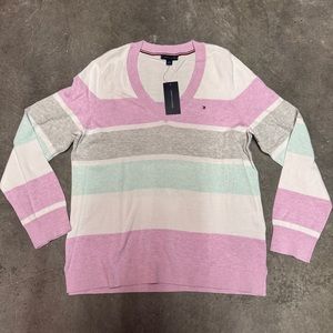 Tommy Hilfiger women's v neck sweater